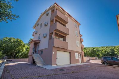 Polina Apartmani