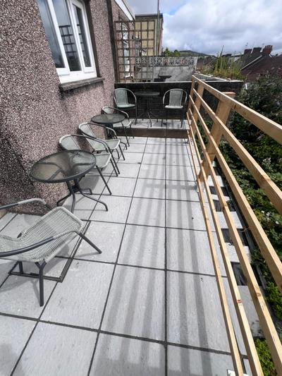 The 145 house in Swansea city centre, Train, Beach, Mumbles, Gower