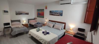 Very quiet studio, central old town