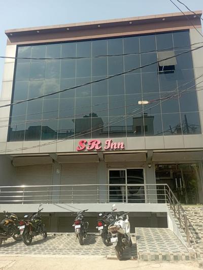 FabHotel SR Inn