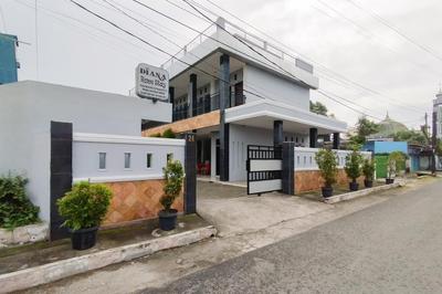 RedDoorz Syariah Near Lotte Grosir Medan