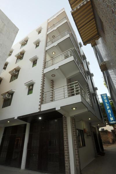 Hotel The Ocean Near IGI Airport