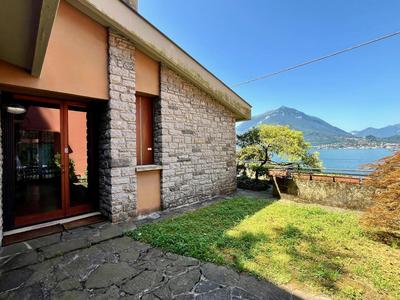 Villa NELLA VARENNA back to 70'
