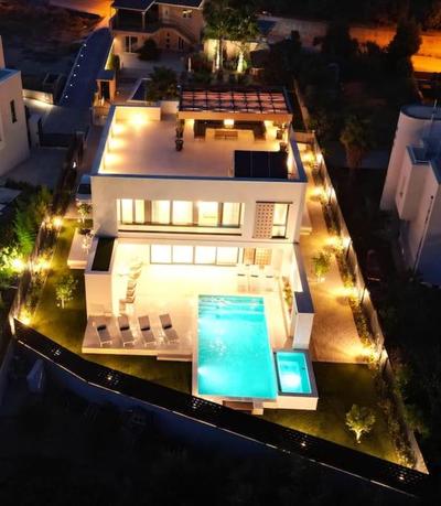 Villa Nikandra - A designer's dream -