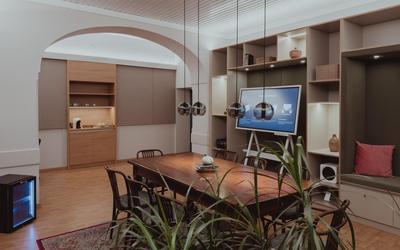 Österreichischer Hof-im Bademantel direkt in die Alpentherme