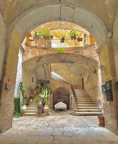 Heraklean Suites Tropea