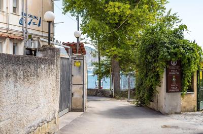 Villa Rispoli by NapoliApartments