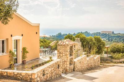 Villa De Famelia