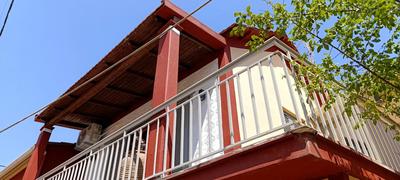 Lais Apartment in the old square of Liapades