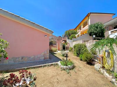 Casa con giardino con climatizzatore!!!