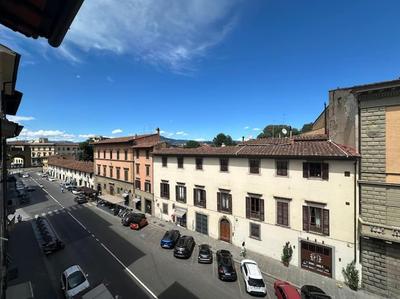 Warm Retreat in the heart of Florence cls station