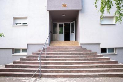 Apartman Valentina - Self check in and check out