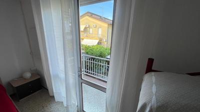 APPARTAMENTO ROSSO - OVER THE RAINBOW APARTMENTS - LIDO di JESOLO -check in and check out on Saturday