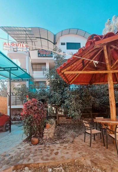 Hostal Ayllu con cochera