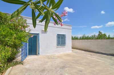 Casa Giuditta con piscina a 110 mt dalla spiaggia di Punta Prosciutto