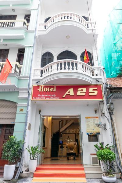 A25 Hotel - 12 Liên Trì