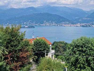 Rifugio del lago - appartamento con cortile interno
