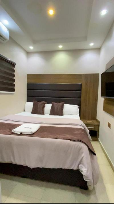 HOUSE1LUXURYHOTEl