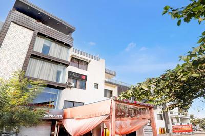 Super Collection O Queen's Palace