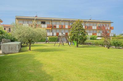 Bossanova Family Apartment - Your Glimpse of the Lake