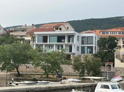 Villa Seawave - on the beach!