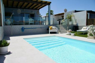 Ferienhaus Mit Pool Für 2 Personen Und 4 Kinder