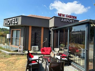 New Green Airport Hotel & Restaurant