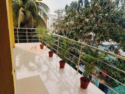 Emerald Euphoria The Luxury Stay Near Infocity Best Seller