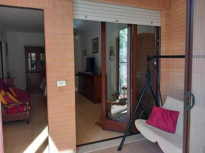 Appartamento con WiFi, giardino recintato di 135m2
