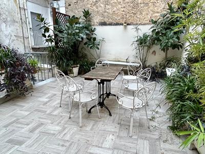 Tribunali apartments
