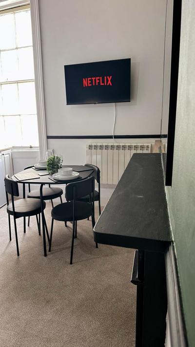 Studio apartment - The Emerald