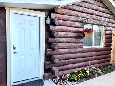 Log house in heart of Anchorage