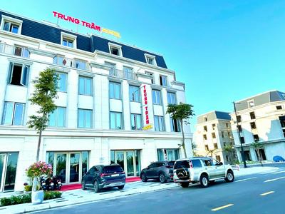 Khách sạn Trung Trầm