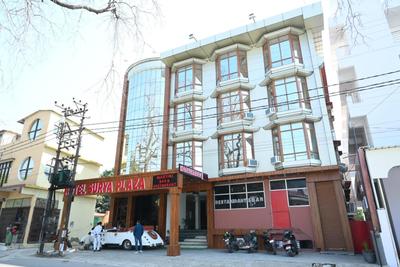 Hotel Surya Plaza