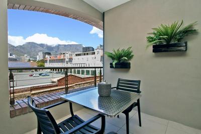 Luxury Apartments in The Rockwell, close to the V&A Waterfront
