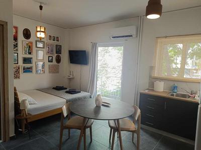 Cozy one bedroom studio in Ampelokipi