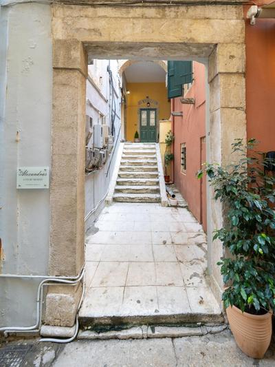 Alexandras Luxury Heaven
