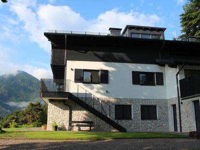 Villa Regina - Lake Ledro Apartments