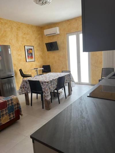 Casa Caselle intero appartam indipend 100mq 2 stanze 2 bagni e cucina