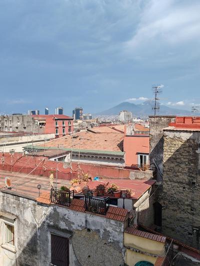 Panoramic, Central - Demi House