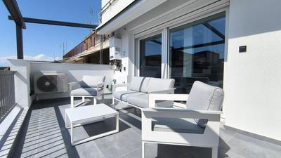 Larisa Absolute Suites, Sky View Smart Home