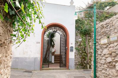 Villa Elena by MyVillaCollection