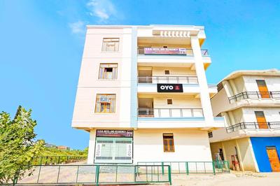 Hotel O S.B.N HOTEL AND RESEIDENCY