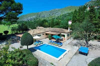 Villa Vilar De Baix by Villa Plus