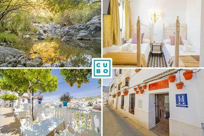 Cubo's Hostal La Plaza Room 301 with Breakfast