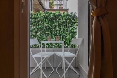 Giorgia home, Porta Susa Station