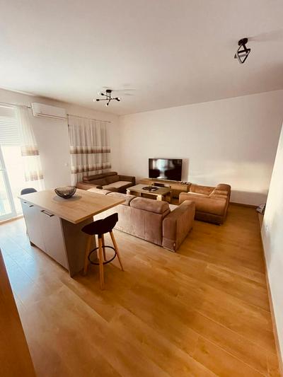 Budva Apartment with parking