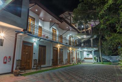 L S Lanka Hotel Dambulla
