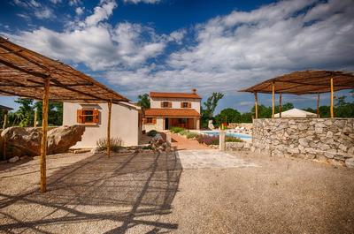 Villa with pool, garden, in a quiet small village - by Traveler tourist agency Krk - ID 2179