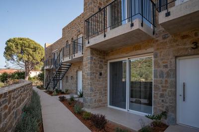 Gialova Hills 8 - Luxury Apartments with Pool